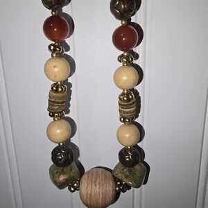 Carol Dauplaise Pendant Necklace Gold Medallion Mixed Media‎ Boho Colorful Vtg